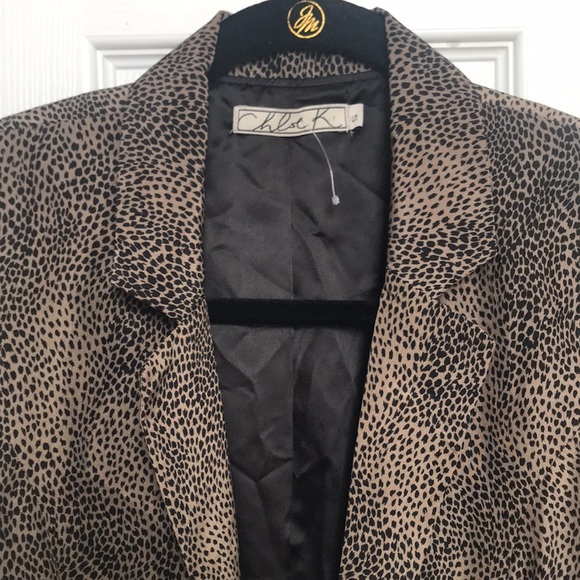 Chloe K Jackets & Blazers - Chloe K tiny leopard print long sleeve open front blazer. New without tags.